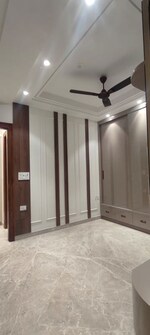 3 BHK 200 Sq.Yd. Builder Floor in Vikas Puri