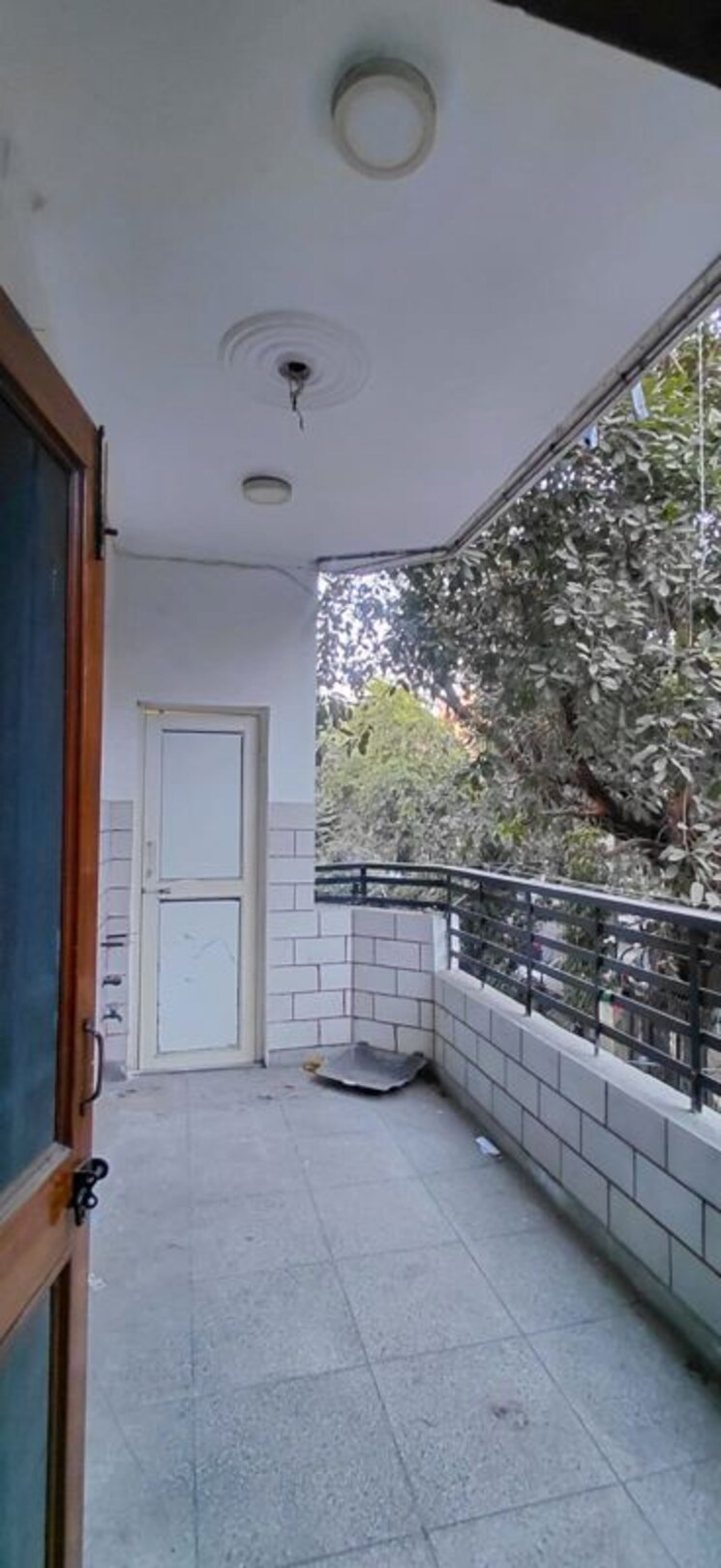 Balcony, vikas puri 2 Bedroom 125 Sq.Yd. Builder Floor In Vikas Puri Delhi 9773073