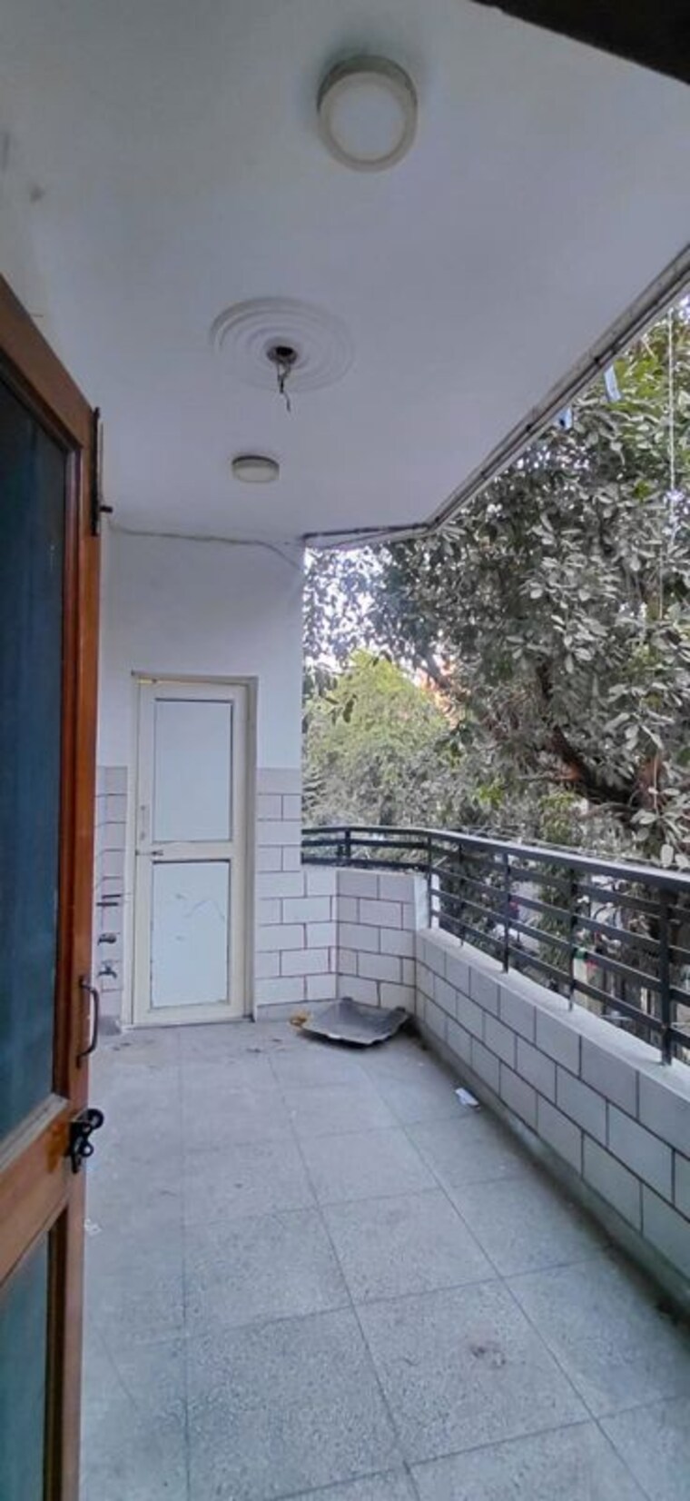 Balcony, vikas puri 2 Bedroom 125 Sq.Yd. Builder Floor In Vikas Puri Delhi 9773073