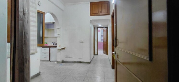 undefined, vikas puri 2 Bedroom 125 Sq.Yd. Builder Floor In Vikas Puri Delhi 9773073