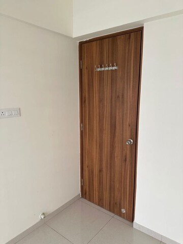 Room in 2 BHK Apartment at Kolte Patil Life Republic Oro Avenue, Hinjewadi – for Rent