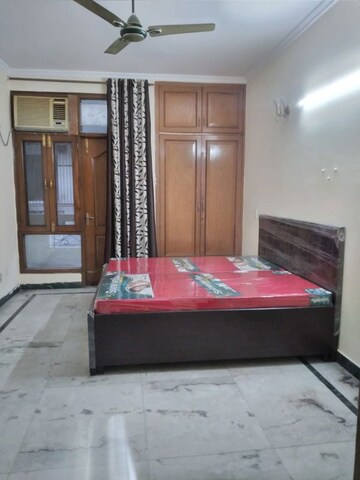 Bedroom in 3 BHK Builder Floor at Ansal Sushant Apartments, Sushant Lok I – for Rent