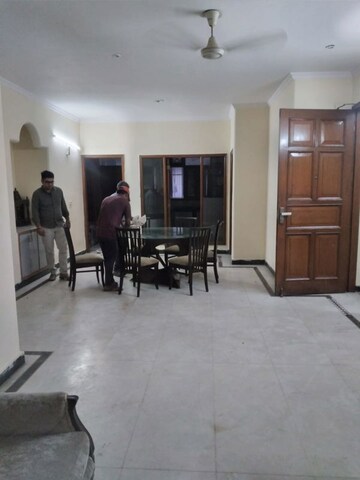 Living Room in 3 BHK Builder Floor at Ansal Sushant Apartments, Sushant Lok I – for Rent