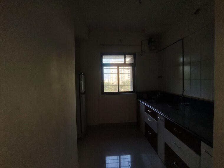 Kitchen, puranik-city 2 Bedroom 905 Sq.Ft. Apartment In Kasarvadavali Thane 9773091