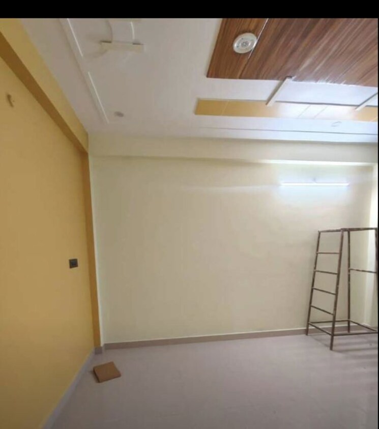 Bathroom, dayal-friends-colony 2 Bedroom 1600 Sq.Ft. Independent House In Amar Shaheed Path Lucknow 9773104