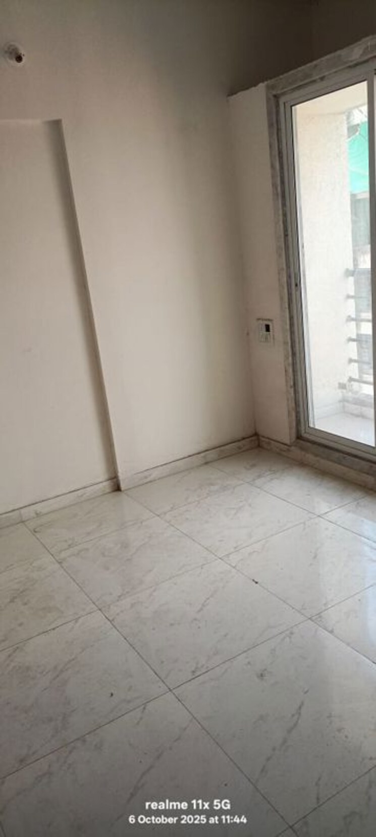 Room, rashmi-star-city 1 Bedroom 555 Sq.Ft. Apartment In Naigaon East Palghar 9773129