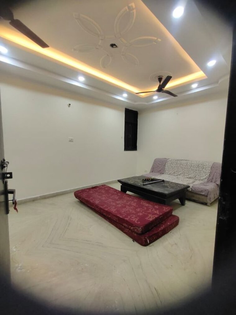 Bedroom, chattarpur 3 Bedroom 150 Sq.Yd. Builder Floor In Chattarpur Delhi 9773159