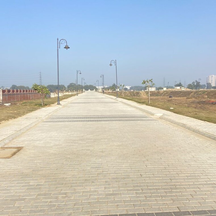 Swimming Pool, 3b-estate-95  170 Sq.Yd. Plot In Sector 95 Gurgaon 9773180