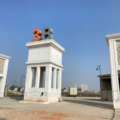 Plot For Sale in 3B Estate 95