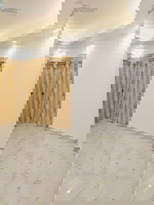 2 BHK Apartment For Rent in Saket