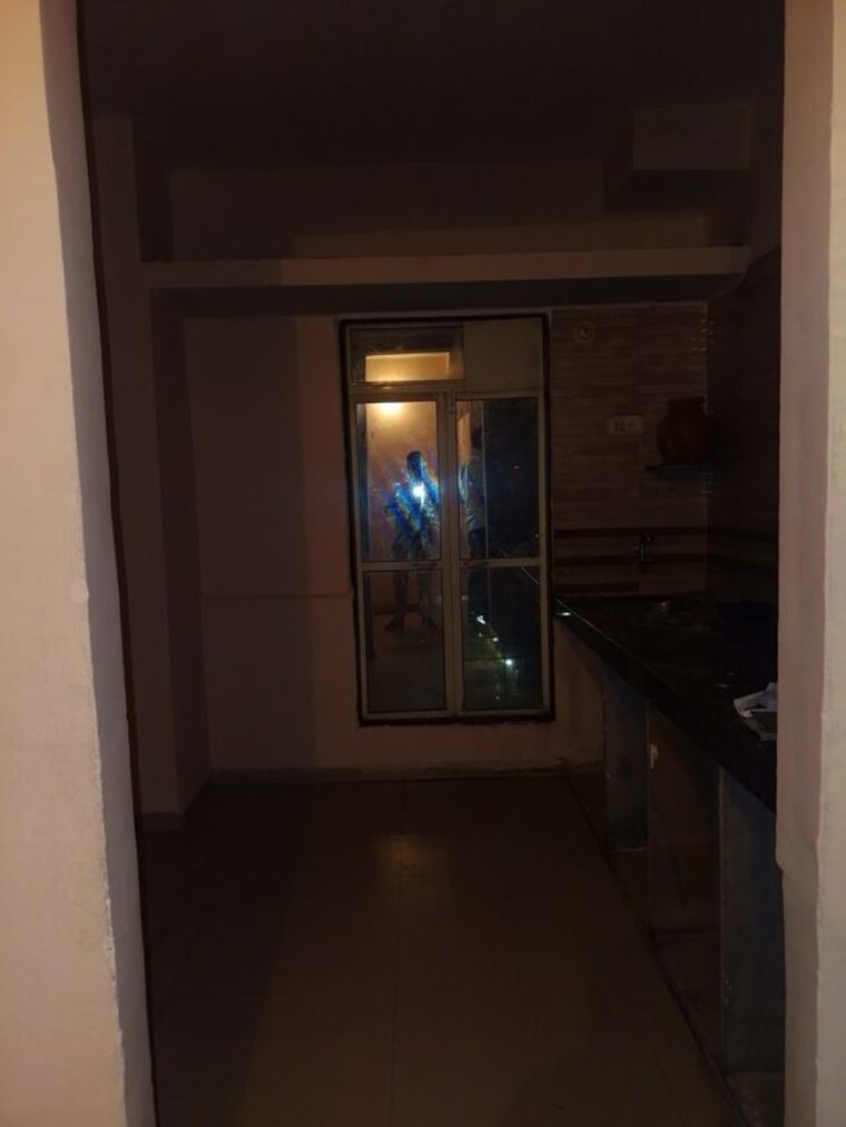 Room, sb-lifespaces-sandeep-heights 1 Bedroom 550 Sq.Ft. Apartment In Nalasopara West Palghar 9773192