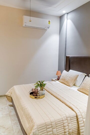 Bedroom in 3 BHK Builder Floor at HLP Palmillas, Vip Road – for Sale