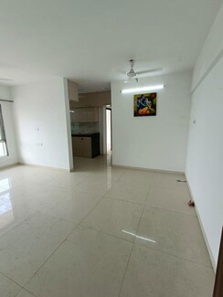 2 BHK Apartment For Rent in Lotus Residency Goregaon West
