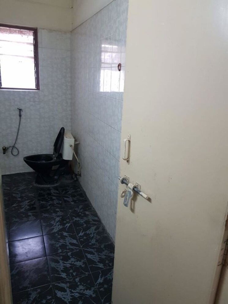 Attached Bathroom, rahul-park-d1-d2-d3-building 2 Bedroom 956 Sq.Ft. Apartment In Warje Pune 9773197