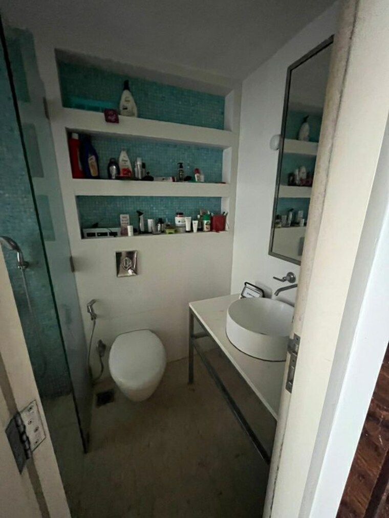 Bathroom, k-raheja-raheja-residency 1 Bedroom 450 Sq.Ft. Apartment In Malad East Mumbai 9773211
