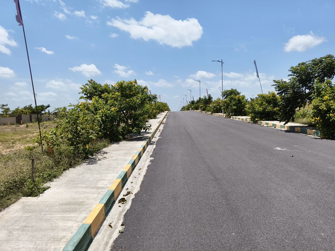 Plot For Sale in SR Sree City