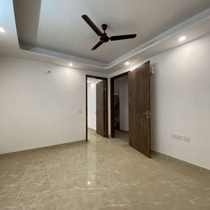 Room in 2 BHK Independent House at Chattarpur – for Rent