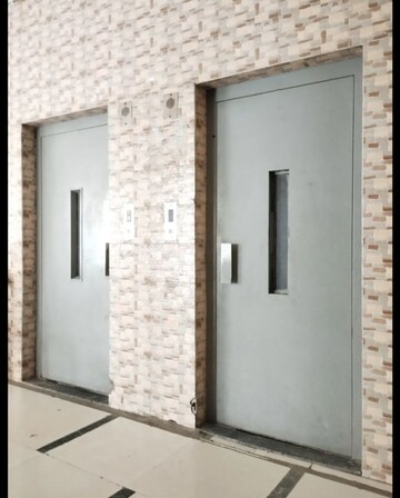 Lift in 2 BHK Apartment at Ulwe Sector 17 – for Rent