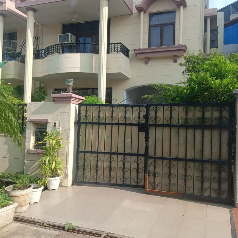 5 BHK + Extra Room Independent House For Sale in Palam Vihar Residents Association