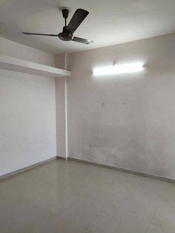Room in 1 BHK Apartment at Bhandari Greenfield Phase I, Magarpatta City – for Rent