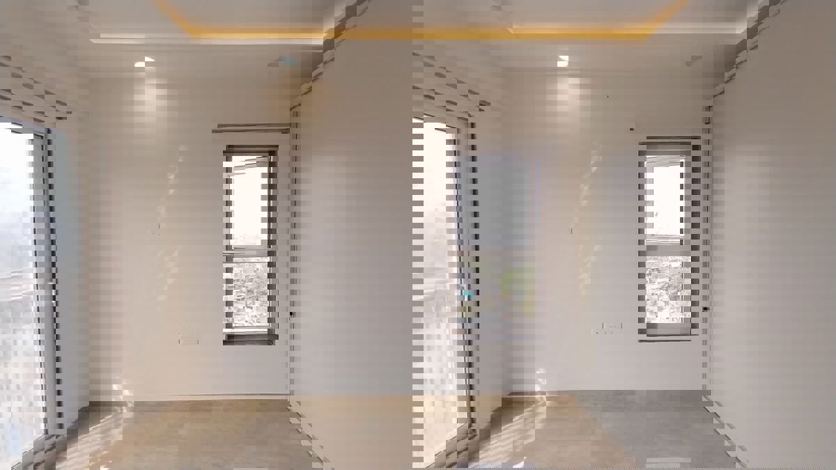 2 BHK + Servant Room Apartment For Rent in MICL Insignia