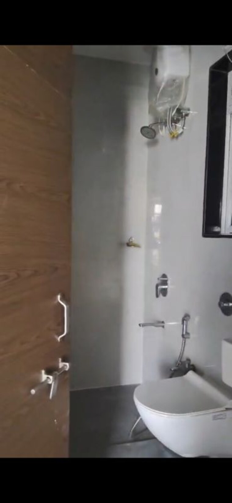 Bathroom, satra-one 2 Bedroom 542 Sq.Ft. Apartment In Goregaon West Mumbai 9773299