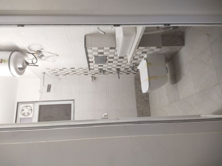 Bathroom, sector 4 2 Bedroom 100 Sq.Yd. Independent House In Sector 4 Gurgaon 9773306