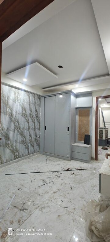 Bedroom in 3 BHK Builder Floor at Sector 73 – for Sale