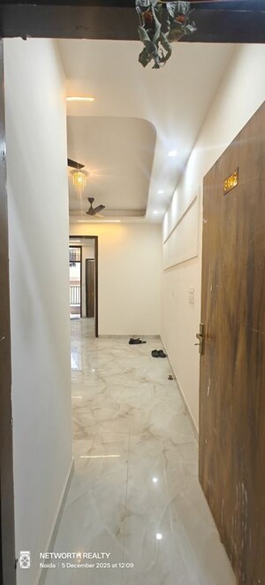 1 BHK Builder Floor For Sale in Sector 73