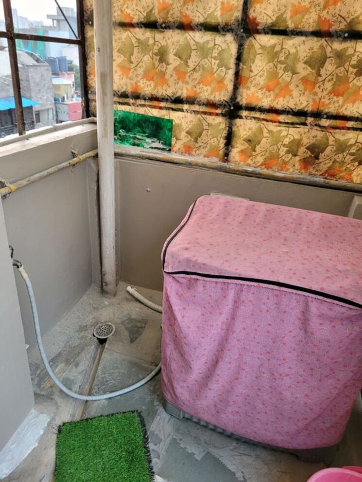 undefined, chittaranjan park 3 Bedroom 160 Sq.Yd. Builder Floor In Chittaranjan Park Delhi 9292057