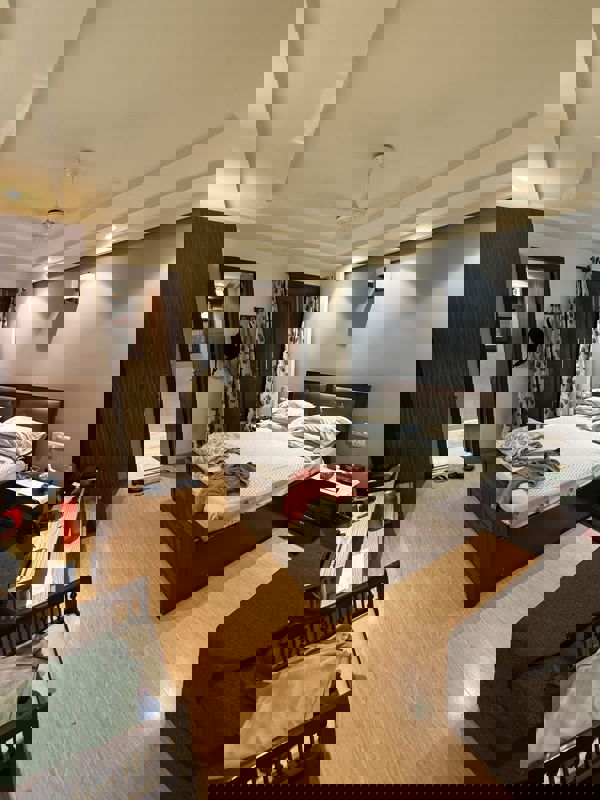 3 BHK + Pooja Room Builder Floor For Sale in Defence Colony