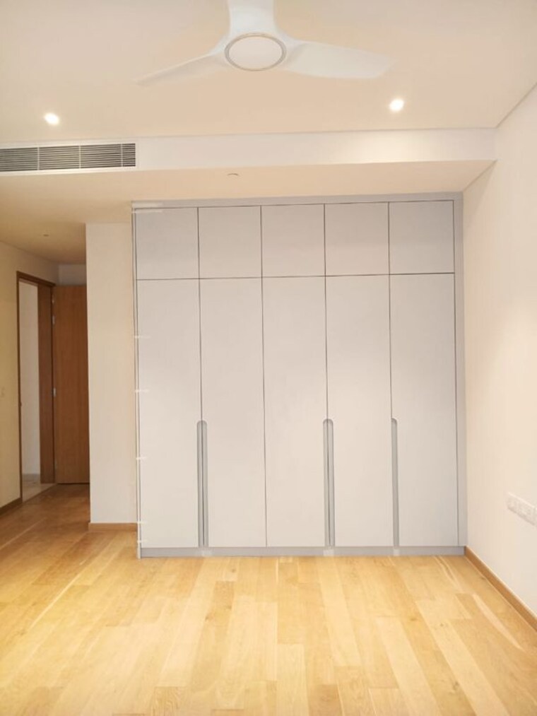 Bedroom, embassy-lake-terrace 4 Bedroom 4440 Sq.Ft. Apartment In Hebbal Bangalore 9773338