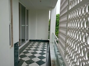 Balcony in 3 BHK Builder Floor at Defence Colony – for Rent