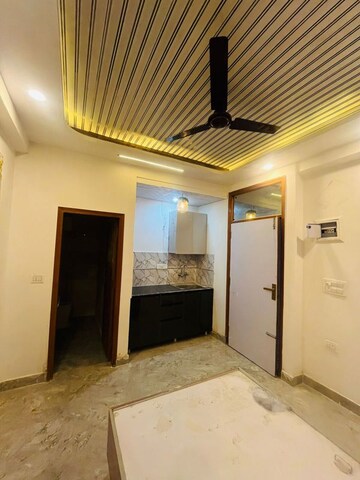 Bedroom in Studio Builder Floor at Sector 73 – for Sale