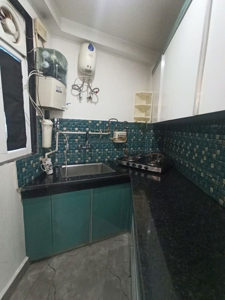Kitchen, saket 1 RK 500 Sq.Ft. Apartment In Saket Delhi 9773379