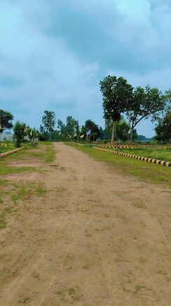 Plot For Sale in Sultanpur Road