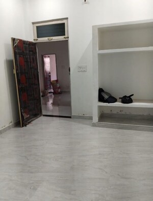 Room in 2 BHK Independent House at Indira Nagar – for Rent