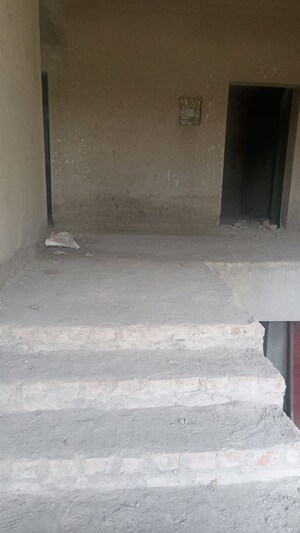 Room in  Co-working Space at SVP Gulmohur Garden Phase 2, Raj Nagar Extension – for Sale