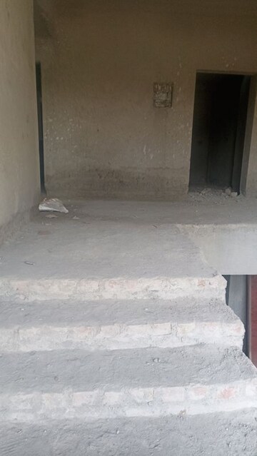 Room in  Co-working Space at SVP Gulmohur Garden Phase 2, Raj Nagar Extension – for Sale