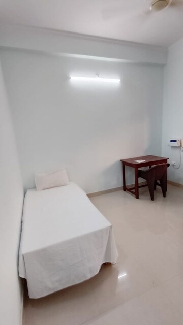 Master Bedroom in 1 RK Independent House at Tiwaripur – for Rent