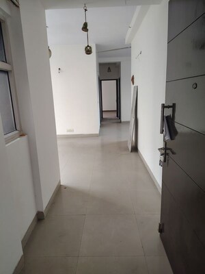 Bathroom in 3 BHK Apartment at Uppal Plumeria Garden Estate, Omicron Iii Greater Noida – for Rent