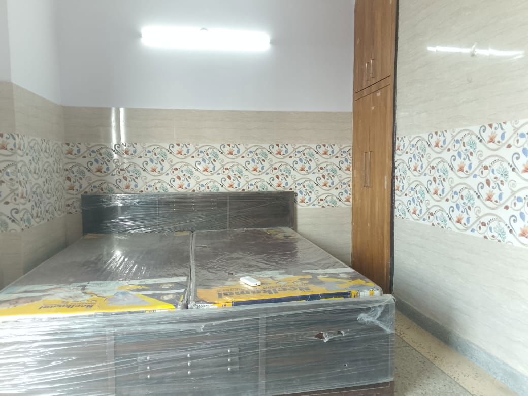 2 BHK + Pooja Room Builder Floor For Sale in Kalkaji