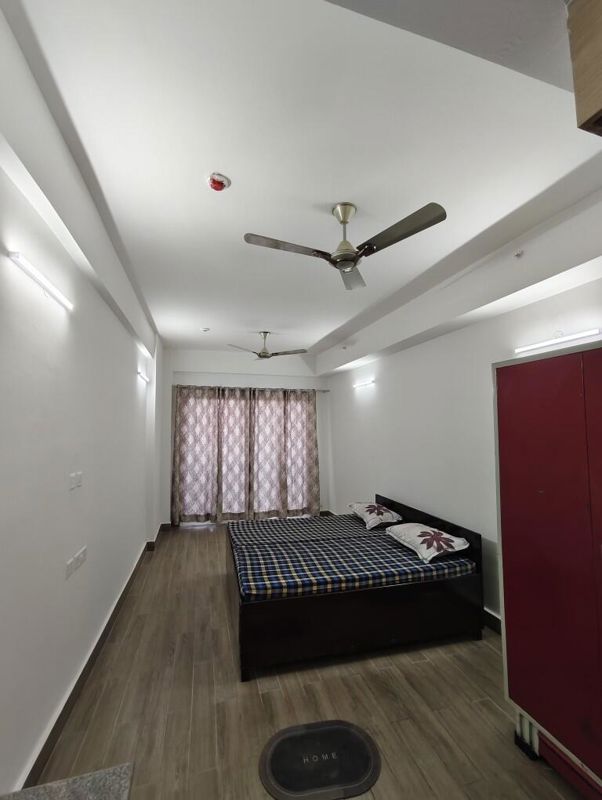 StudioApartment For Rent in Gaur Runway Suites