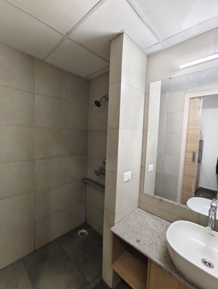 Bathroom, gaur-runway-suites Studio 460 Sq.Ft. Apartment In Gaur Yamuna City Greater Noida 9773451