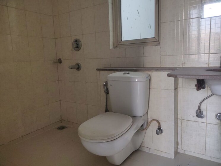 Bathroom, emaar-mgf-emerald-hills 3 Bedroom 1380 Sq.Ft. Builder Floor In Sector 65 Gurgaon 9773473