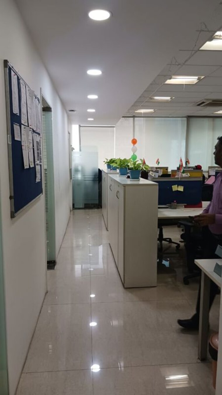 Team Area, bhandup west Commercial Office Space 1000 Sq.Ft. In Bhandup West Mumbai 9773469