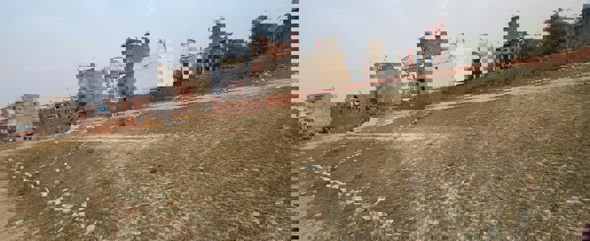 Plot For Sale in Dlf Ankur Vihar