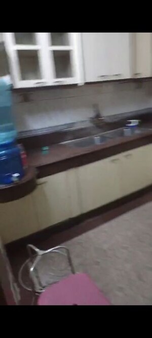 Furnished Amenities in 3 BHK Builder Floor at Sector 19 – for Rent