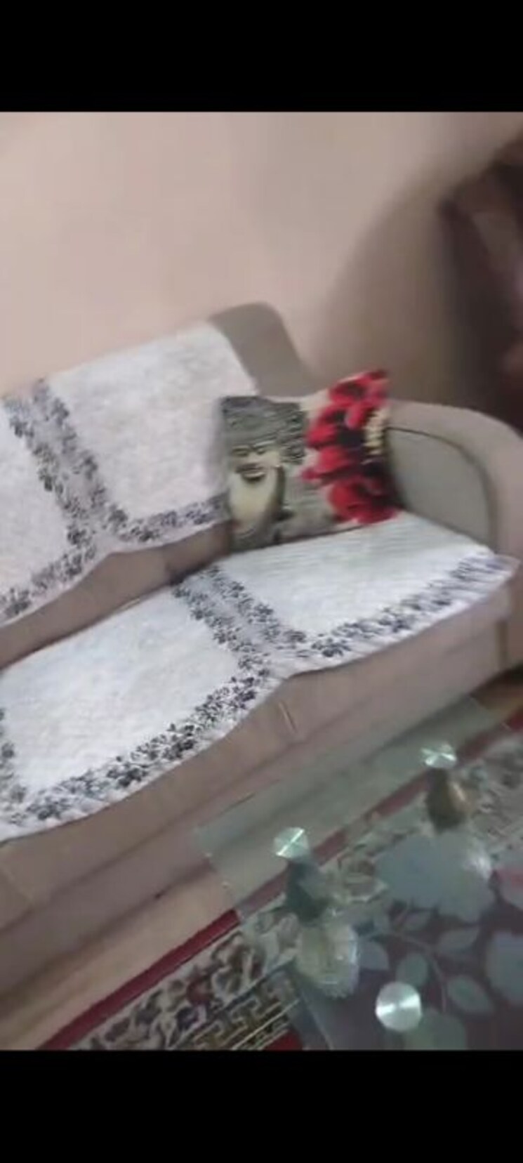 Bedroom, sector 19 3 Bedroom 162 Sq.Yd. Builder Floor In Sector 19 Noida 9773530