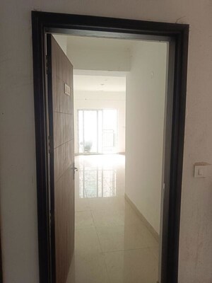 Room in 2 BHK Apartment at ATS Allure, Sector 22d Yamuna Expressway – for Rent